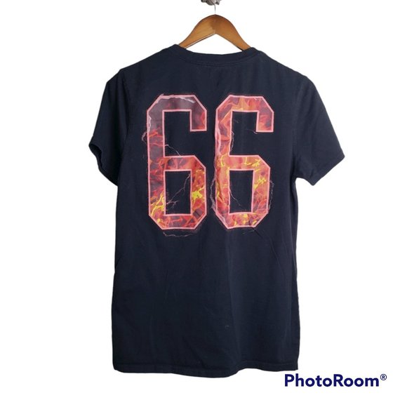 ⭐️Chicago Bulls basketball graphic print crew t-shirt black size small - Picture 6 of 8